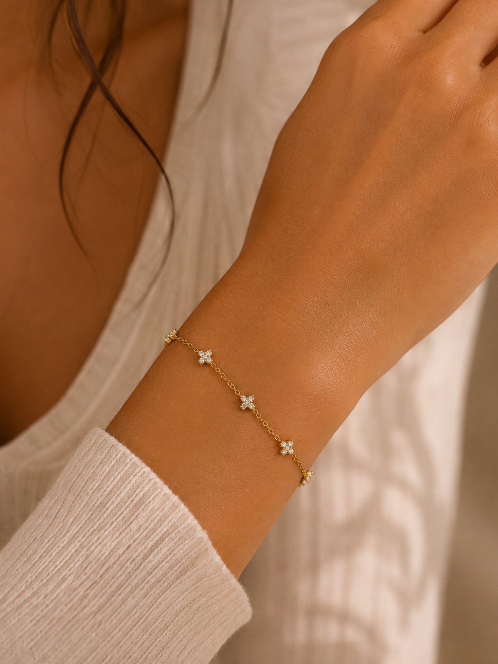 Lyra Clover Bracelet